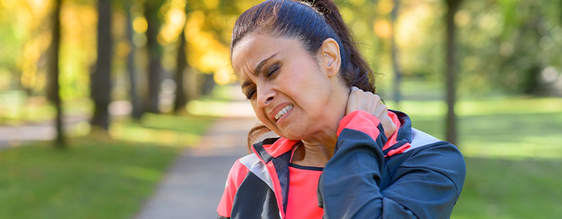 patient receiving neck pain treatment in Monroeville