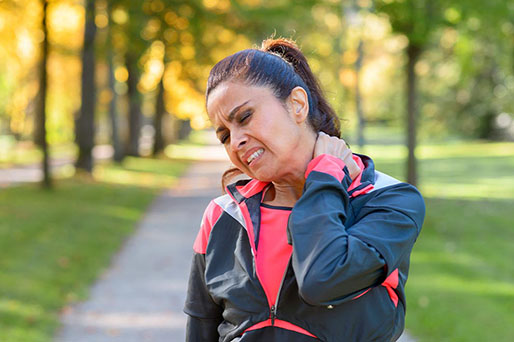 patient needing neck pain treatment in Monroeville