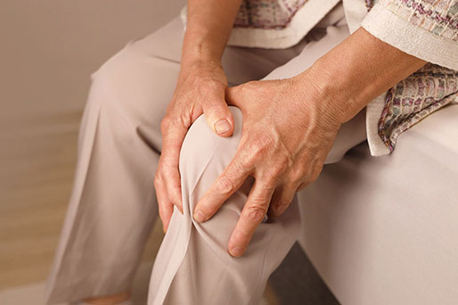 patient needing osteoarthritis treatment in Monroeville