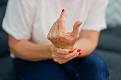 patient needing wrist pain treatment in Monroeville